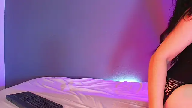 adara_johnson__'s Live XXX Chat