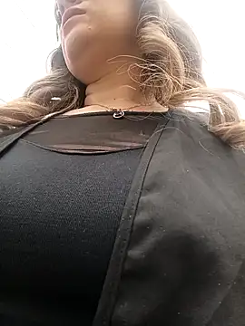 tata_sanz_: απευθείας συνομιλία ΧΧΧ