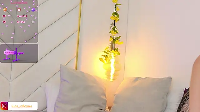 Flor_delunaa 现场XXX聊天