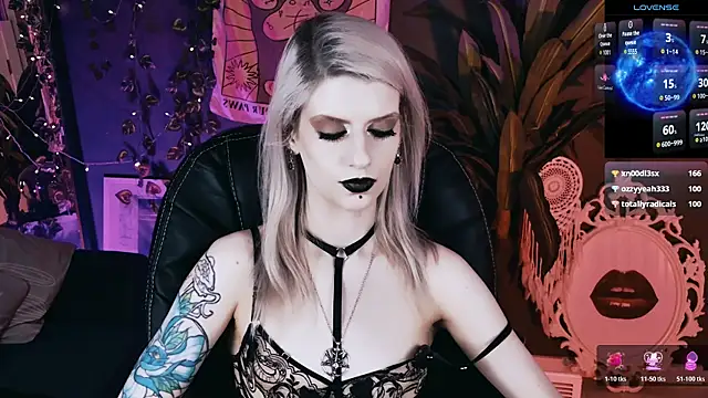 แชท XXX สดของ Noah_ElmerX