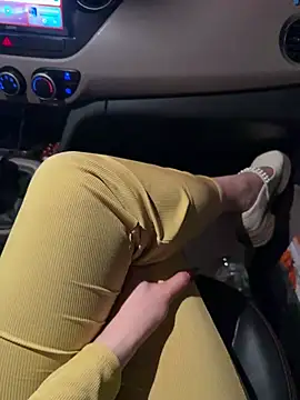 Meii-meyy: онлайн-секс-чат