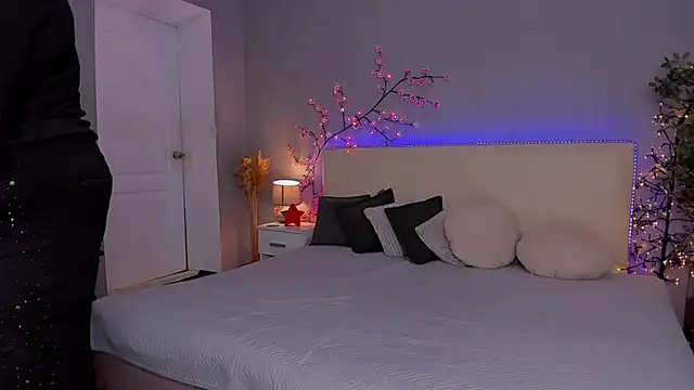 MonaSteele Chat XXX live