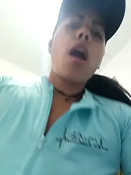 _andrea30's Live XXX Chat