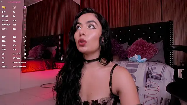 Samaanthaa_ Adlı Modelin Web Kamerası Şovu