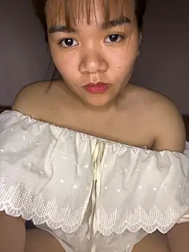 AYW-19 Chat XXX live