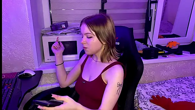 LaslyTilly 라이브 XXX 채팅