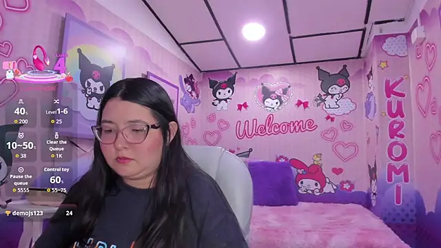 Dulce_meowのライブXXXチャット