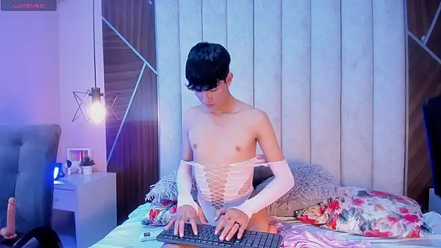 CAROLYNFOSTER 라이브 XXX 채팅