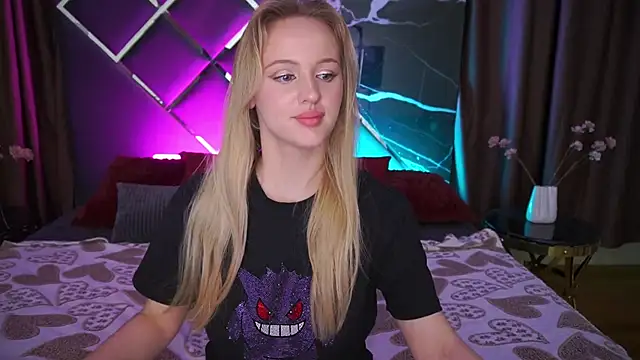 Вебкам-шоу LylaYeess