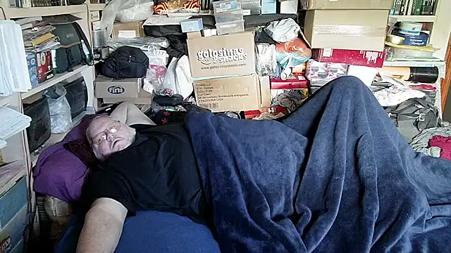 hadeszeuss2 – Naživo XXX chat