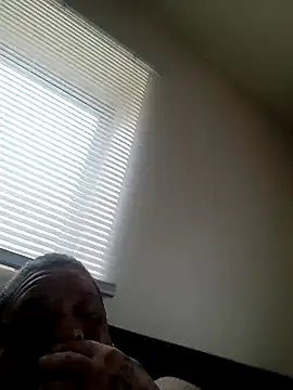 Živý XXX chat yellowwetfox