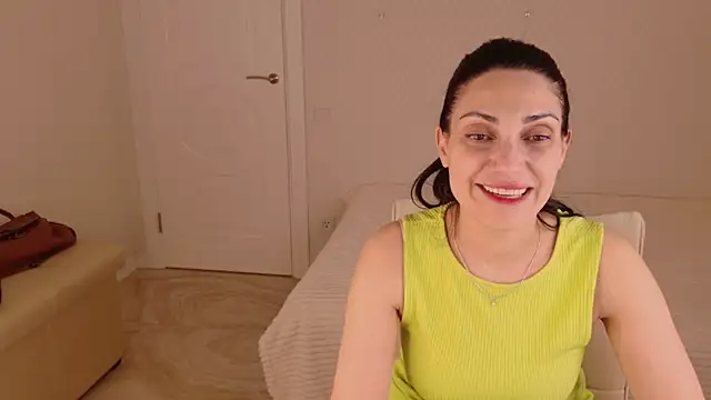 LovelyBeatrice – Live XXX-chat