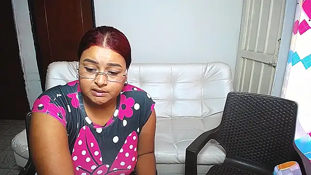 violeta_rous 即時 XXX 聊天