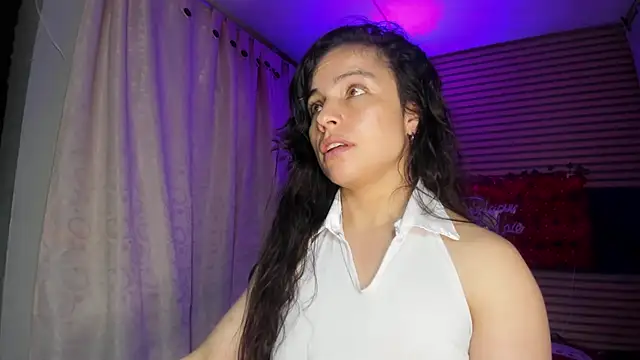 rosse_2504 即時 XXX 聊天