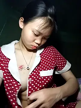 Chatroom XXX en direct de derylove_