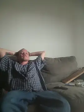 yourMasterisBored Live XXX Chat