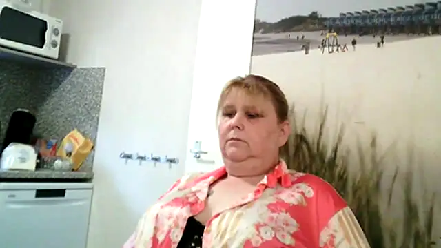 Živý XXX chat Sylviastar46