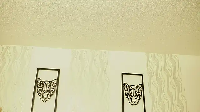 katt_eyes_ Adlı Modelin Canlı XXX Sohbeti