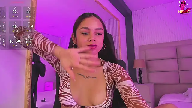 Živý XXX chat CarolineFyre