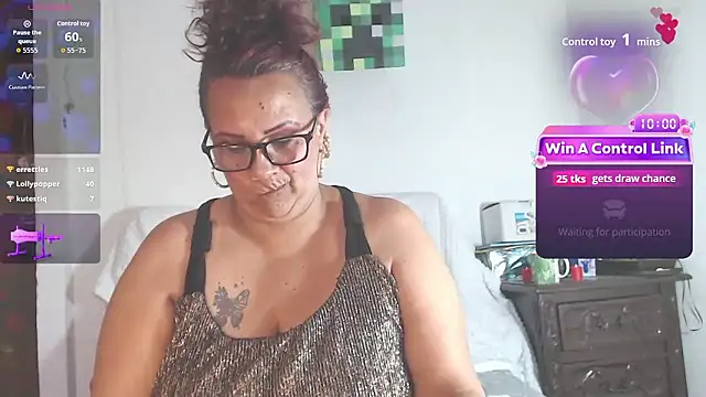 BiirdyDavis Live XXX-Chat