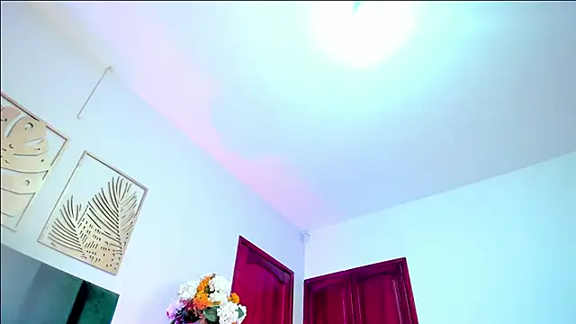 SeleneLujan's Live XXX Chat