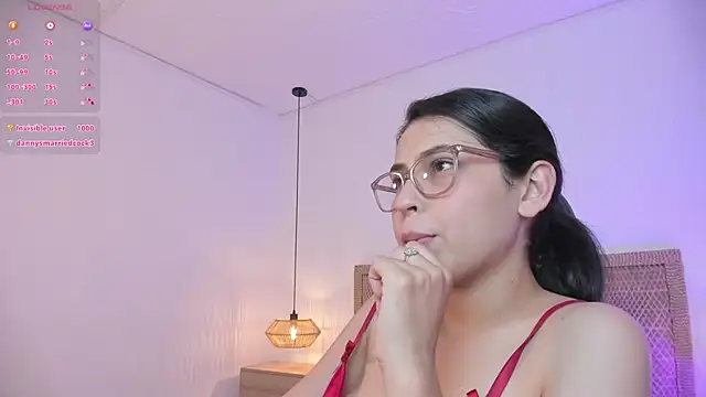 دردشة desireee_ الجنسية المباشرة