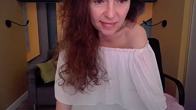 EllaLong 现场XXX聊天