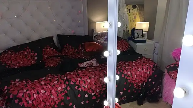 Czat XXX na żywo – RoxalanaStar