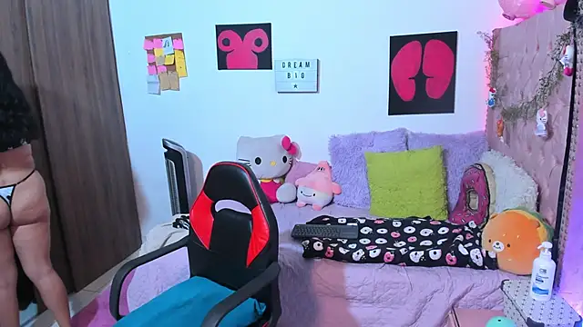 LillyCandy Chat XXX in diretta