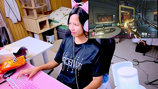 Czat XXX na żywo – Kana_G