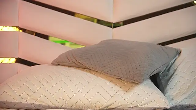 Czat XXX na żywo – ambar_rosse25