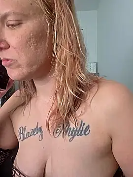 RhondaRump 即時 XXX 聊天