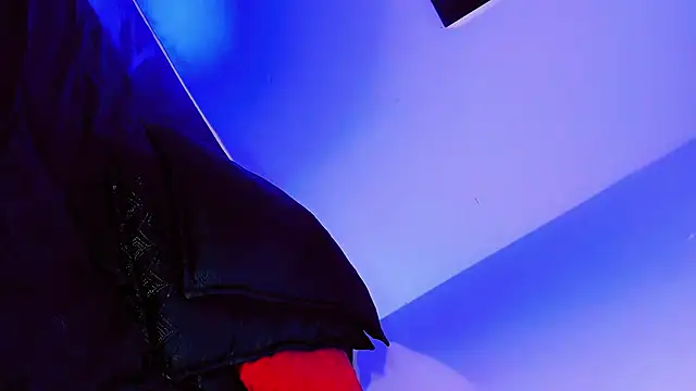 daniela_dolls Adlı Modelin Canlı XXX Sohbeti