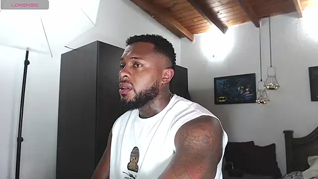 Chat XXX ao vivo de JEYKON_MED