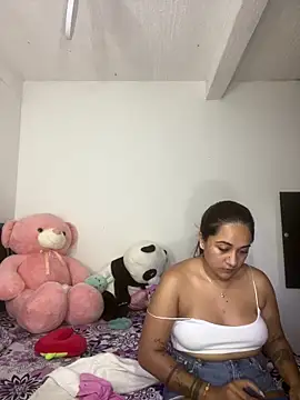 Dalila_Noran Webbikameraesitys