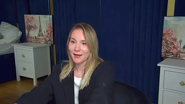 ElaraVoltage Live XXX-chat