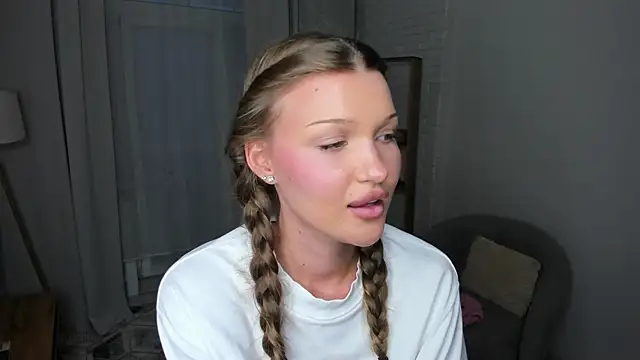 UuGrech Chat XXX in diretta