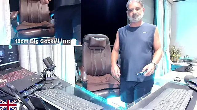 แชท XXX สดของ OnlineBossUK