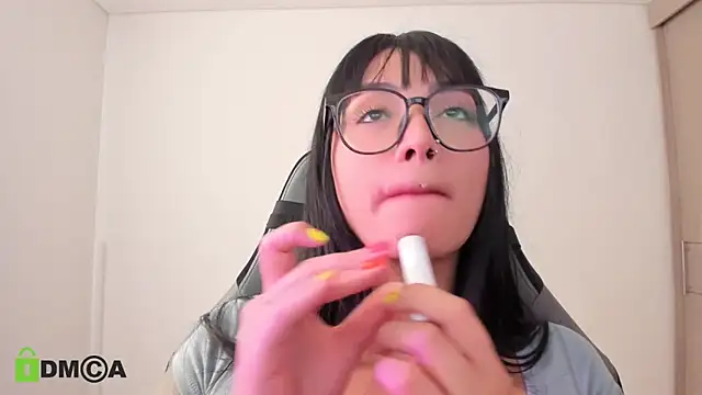 alice-rausing Chat XXX in diretta