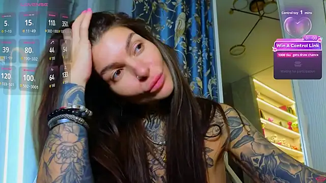 tattooedBabyy's Live XXX Chat