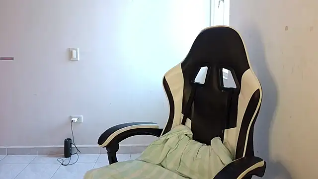 livgomez Obrolan Langsung XXX