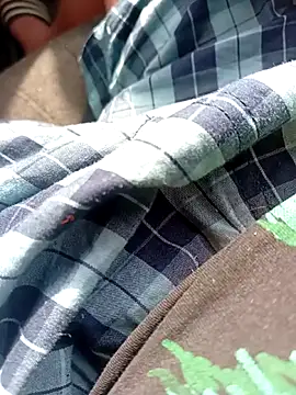 Show de webcam de PulaMaresiexcitata12