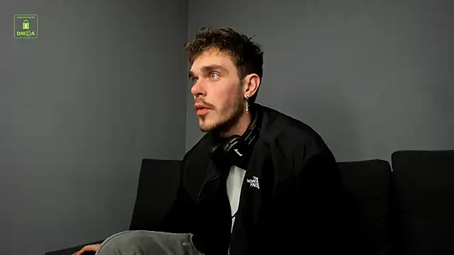 Вебкам-шоу Perry_Knight