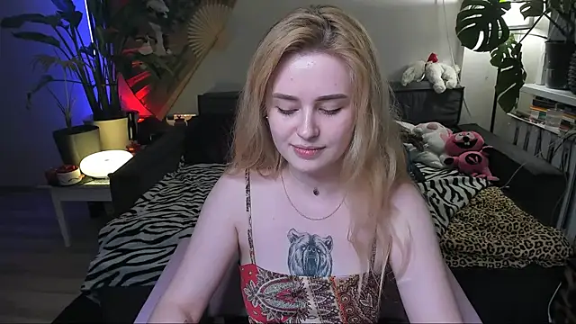 Alexa_Pirs Obrolan Langsung XXX