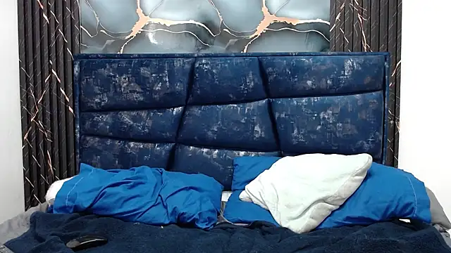 แชท XXX สดของ Lust_demian