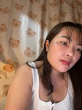 Chat +18 de Milik-1022 ao vivo