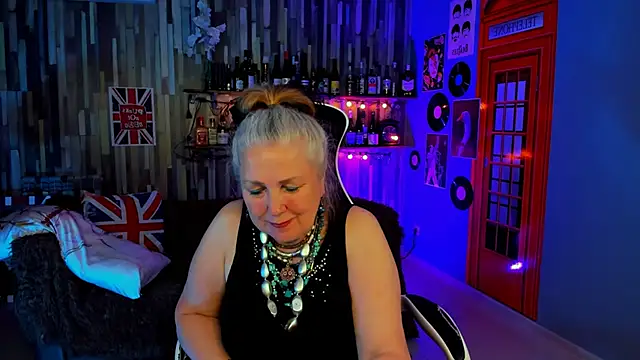 Chat +18 de LilaMaharani ao vivo