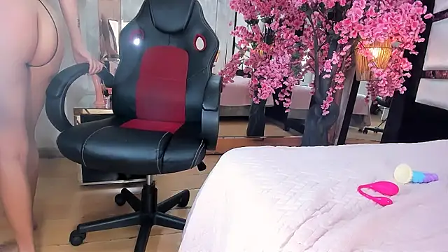 دردشة Kaitlynstone الجنسية المباشرة