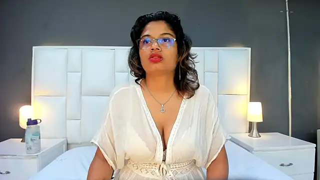 yeral2017: απευθείας συνομιλία ΧΧΧ