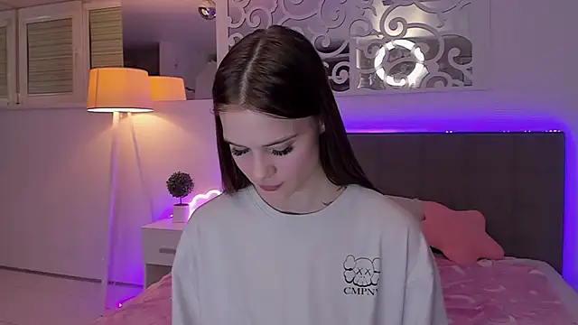 Webkamerová show LuisaClover